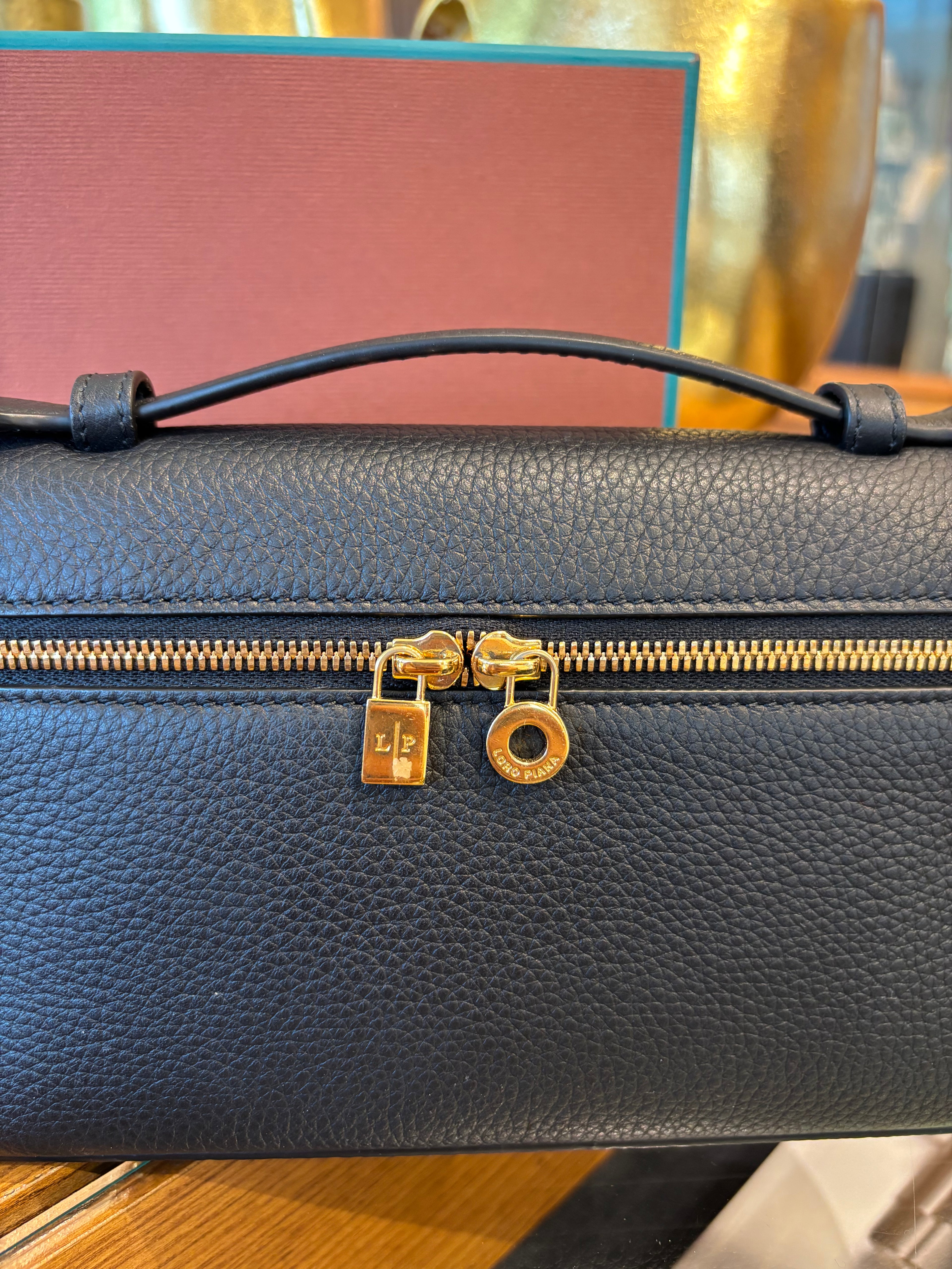 Loro Piana Extra Pocket L19