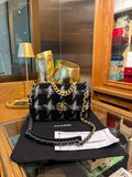 Chanel 19