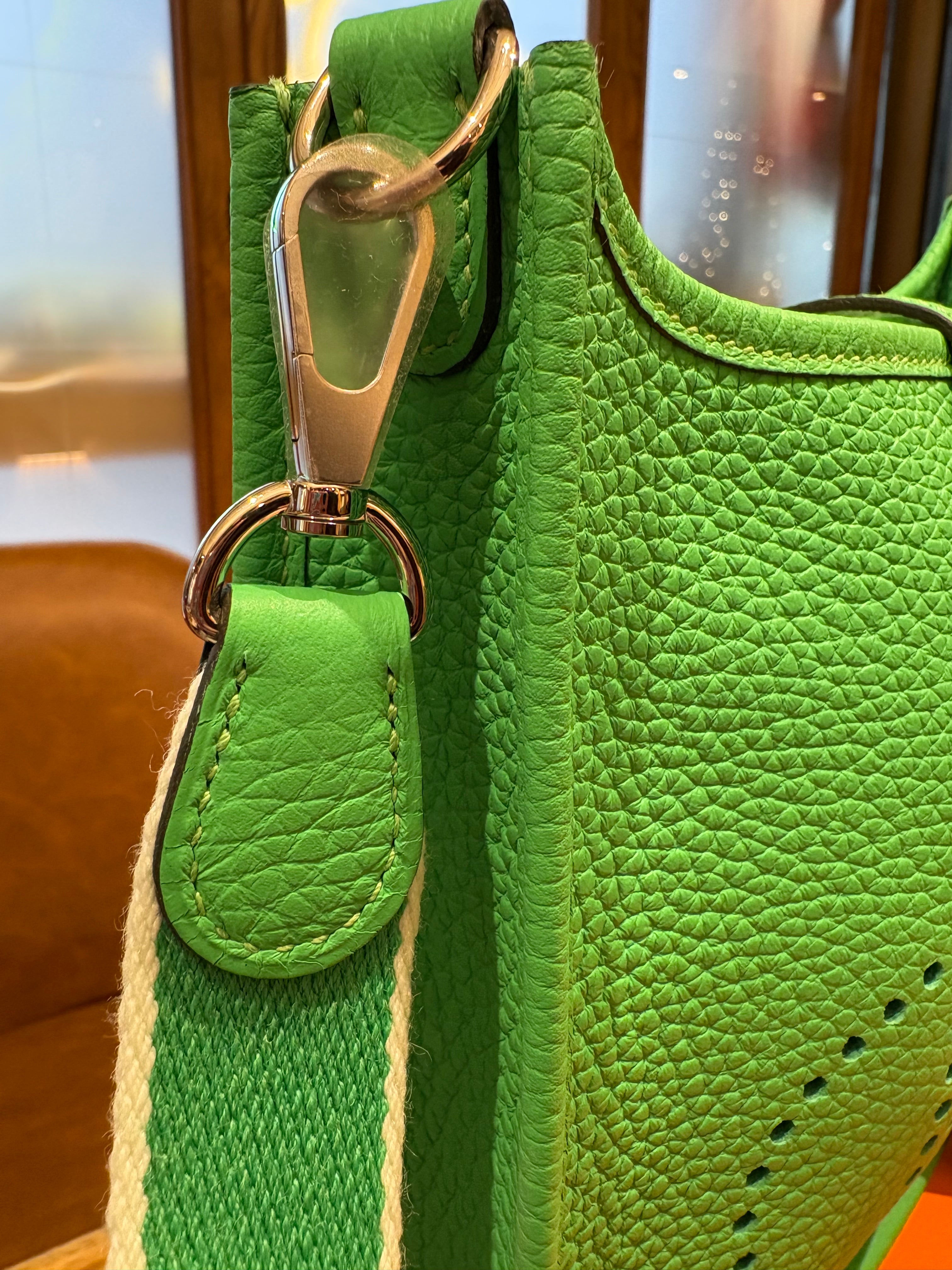 Hermès Evelyne