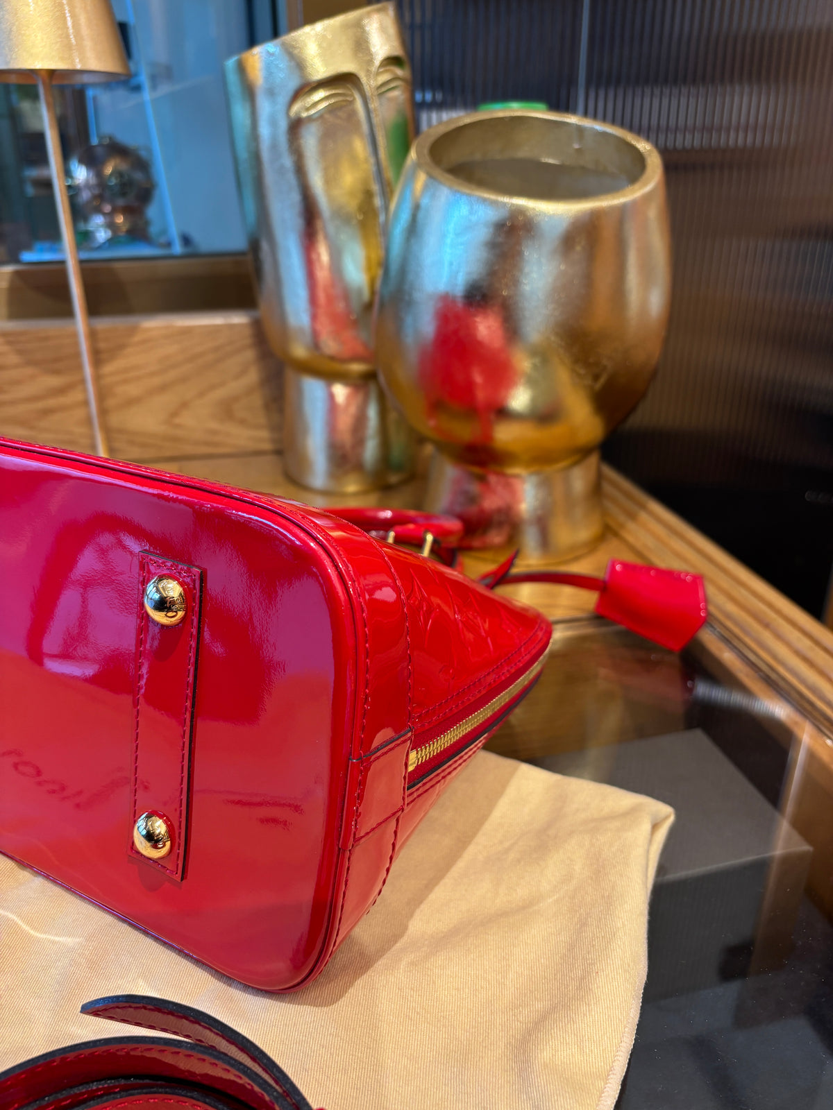 Louis Vuitton Alma