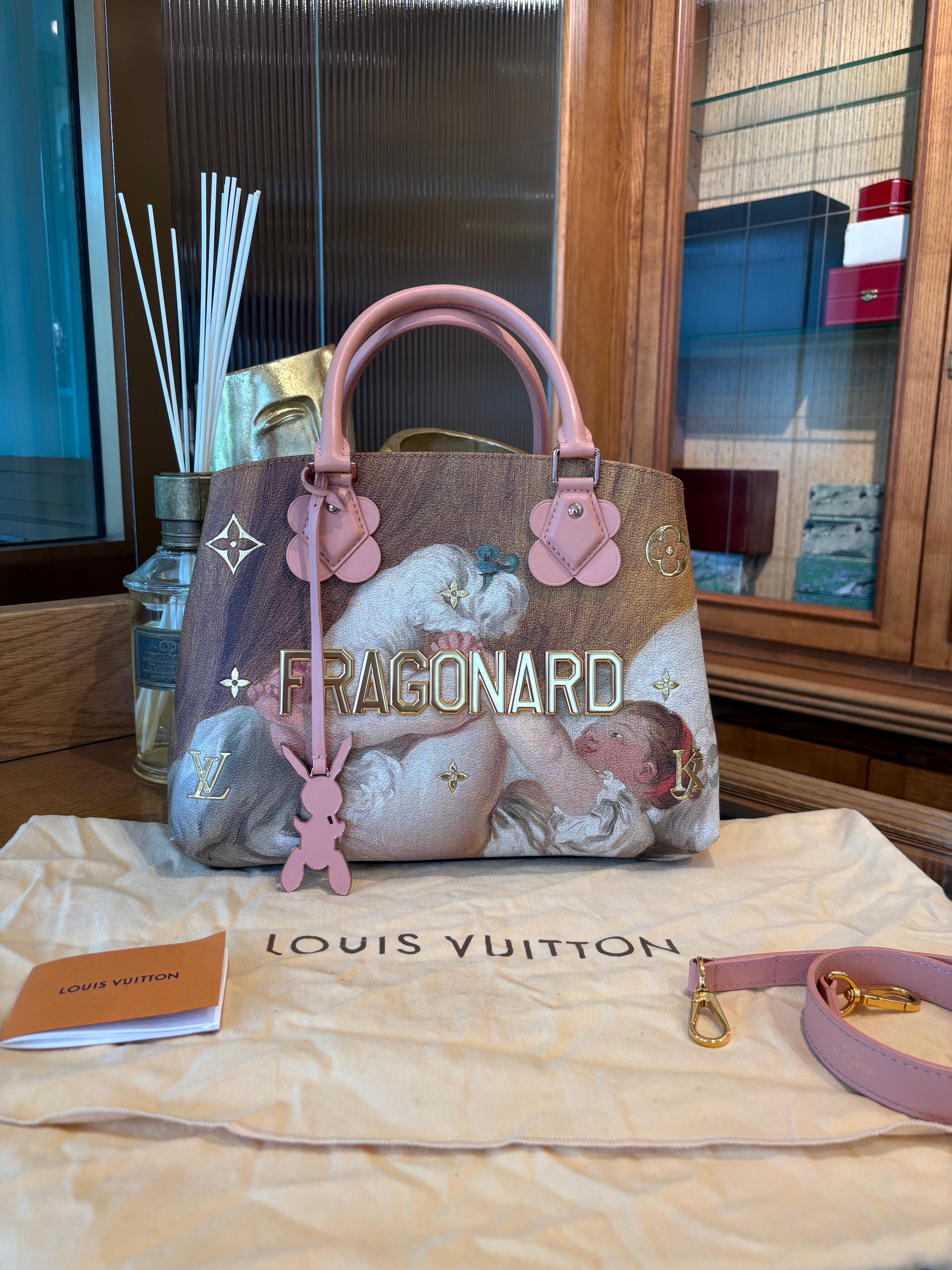 Louis Vuitton Montaigne