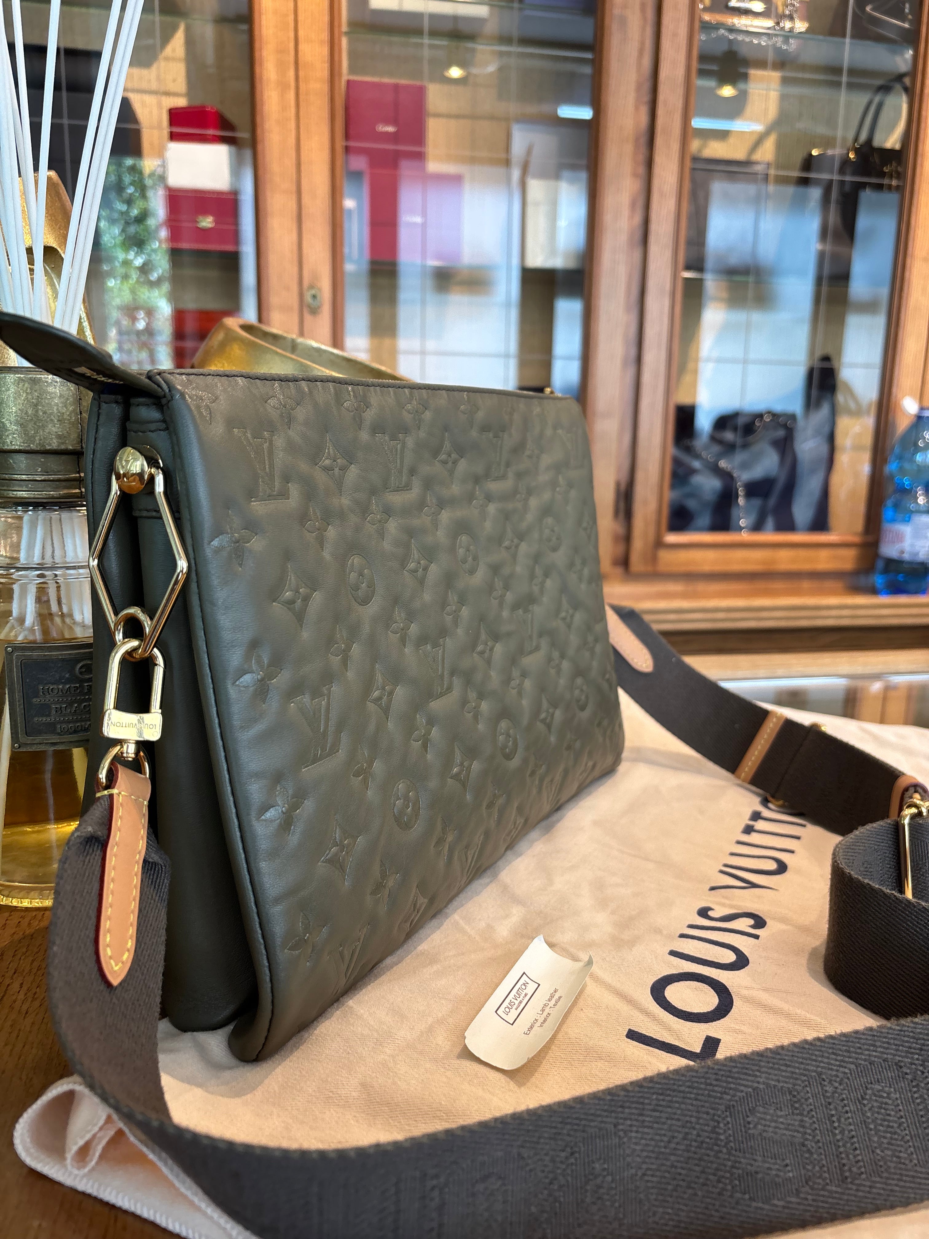 Louis Vuitton Coussin