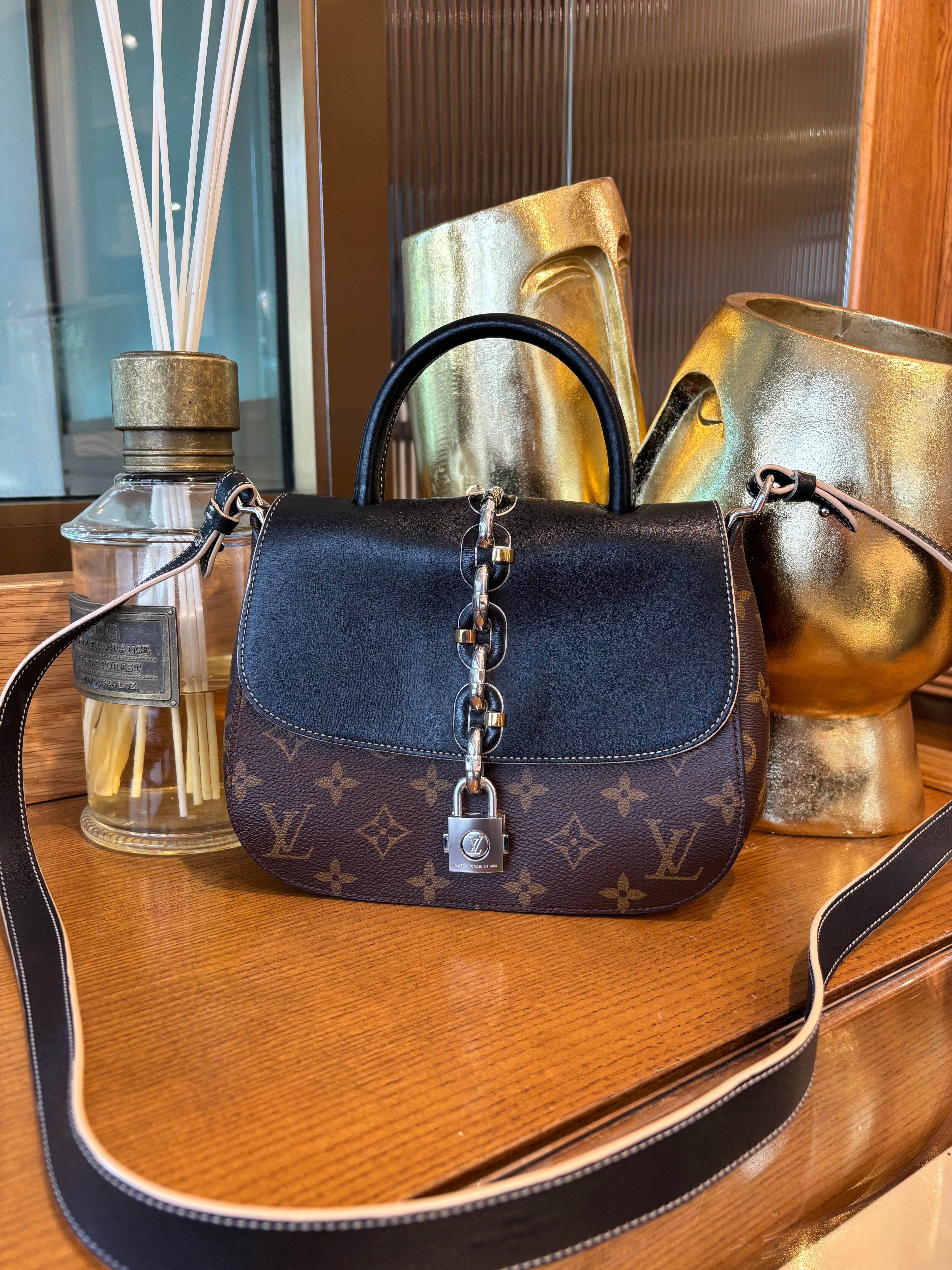 Louis Vuitton Chain It