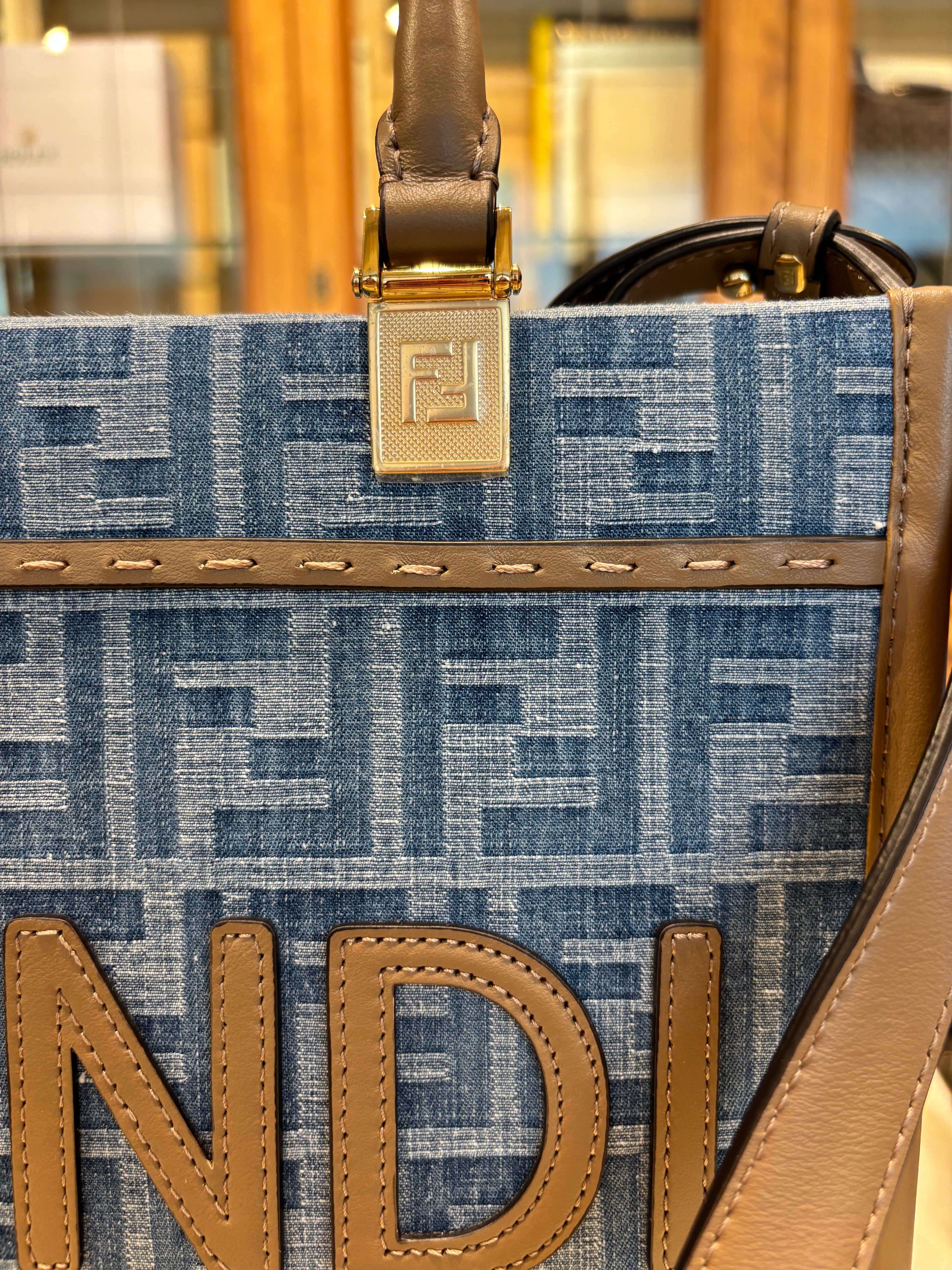 Fendi Sunshine Shopper