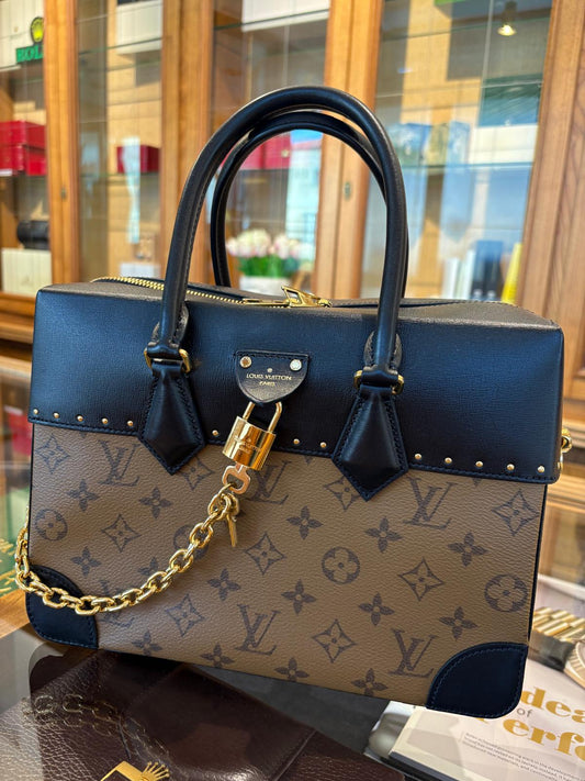 LV CITY MALLE