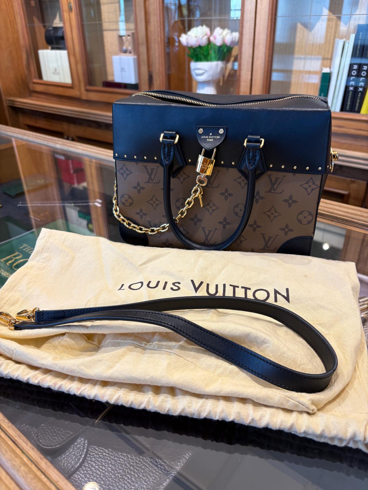 LV CITY MALLE