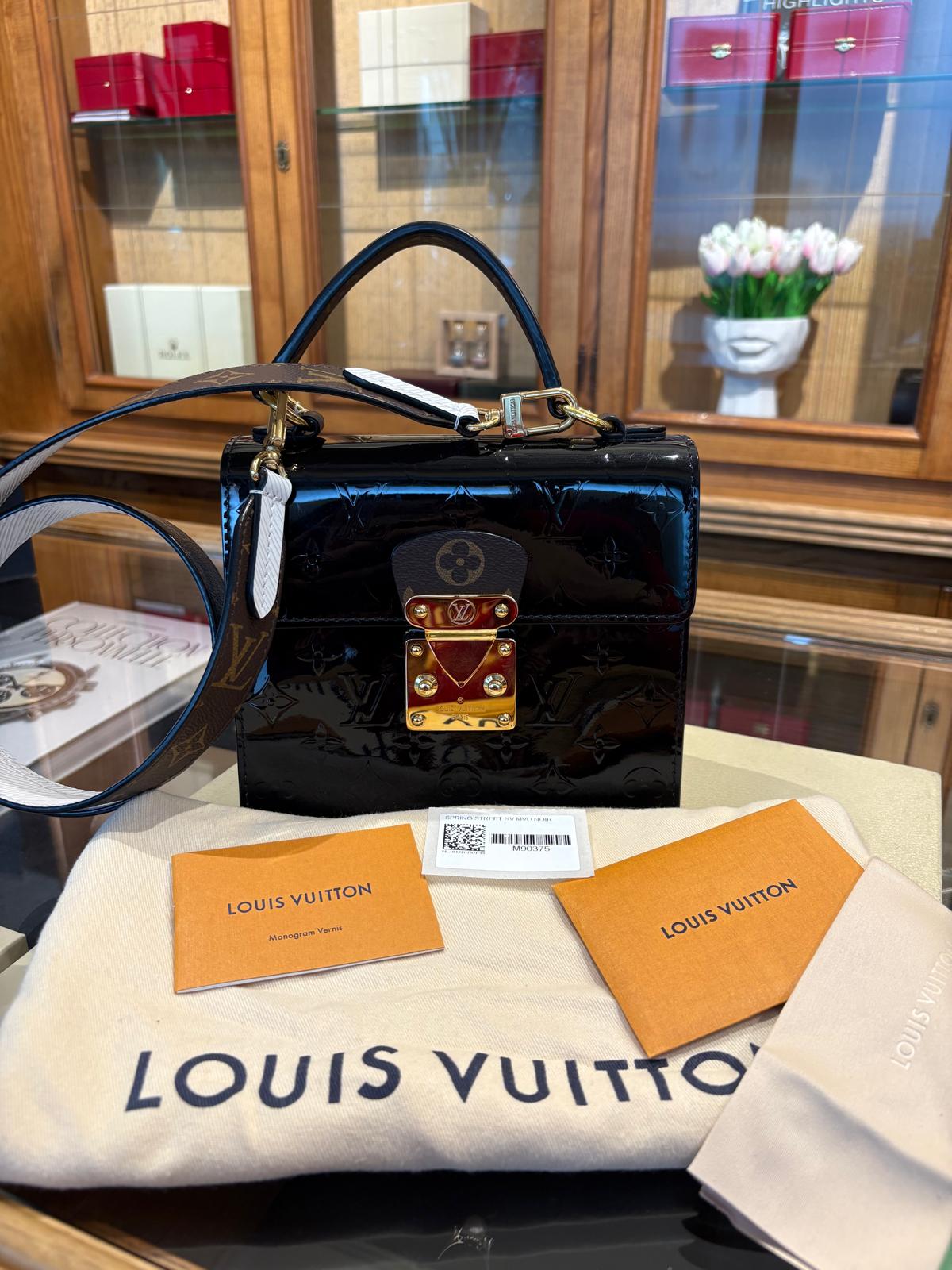 LV SPRING STREET