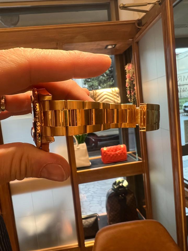 Rolex Submariner Date